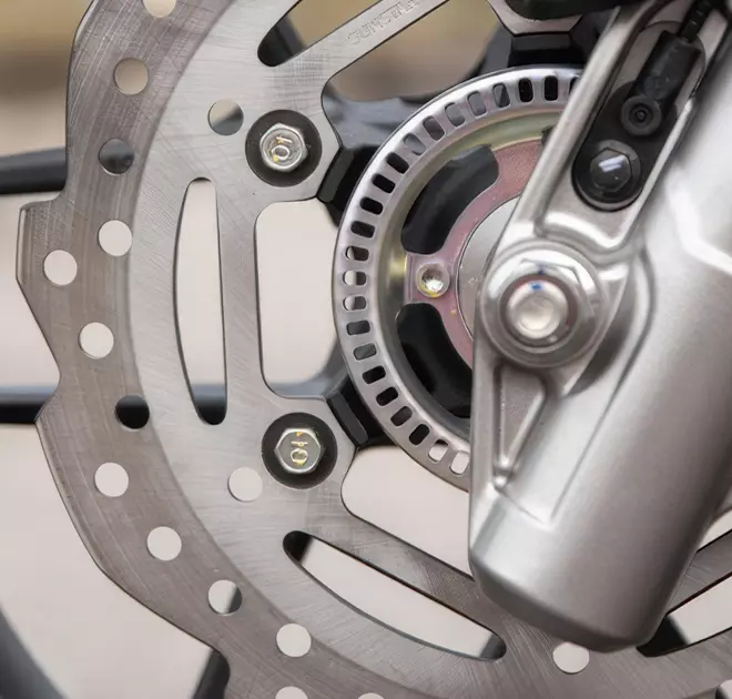 ترمز ABS چرخ جلو